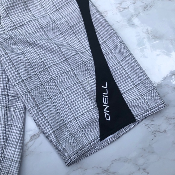 O’neill black and plaid men’s swim board shorts size 28 - Picture 3 of 13